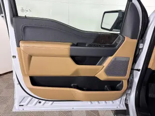 Ford F-150 2021 4x4 Lariat 4 puertas SuperCrew 6.5 pies. Caja corta