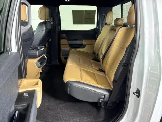 Ford F-150 2021 4x4 Lariat 4 puertas SuperCrew 6.5 pies. Caja corta