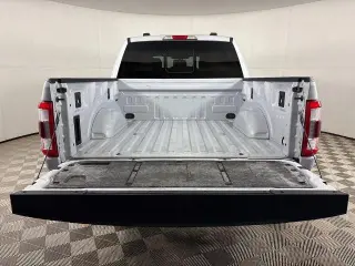 Ford F-150 2021 4x4 Lariat 4 puertas SuperCrew 6.5 pies. Caja corta
