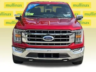 Ford F-150 2022 4x4 Lariat 4 puertas SuperCrew 5.5 pies. Caja corta
