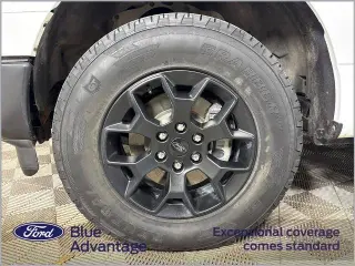 Ford F-150 2025 4x4 STX 4 puertas SuperCrew 5.5 pies. SB