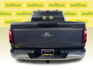 Ford F-150 2025 4x4 XLT 4 puertas SuperCrew 5.5 pies. SB
