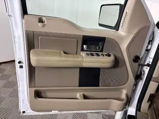 Ford F-150 2007 XLT 4 puertas SuperCrew Styleside 5.5 pies. SB