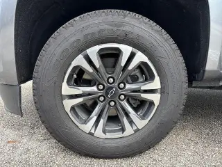 Chevrolet Colorado 2022 4x2 Z71 4 puertas Crew Cab 5 pies. SB