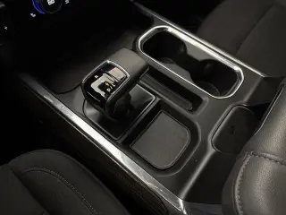 Chevrolet Silverado 1500 2025 4x2 RST 4 puertas Cabina Crew 5.8 pies. Caja corta