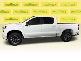 Chevrolet Silverado 1500 2025 4x2 RST 4 puertas Cabina Crew 5.8 pies. Caja corta