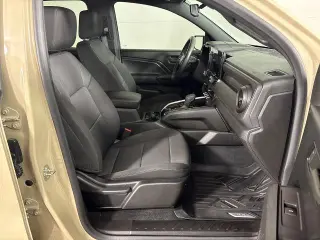 Chevrolet Colorado 2023 4x4 Trail Boss 4 puertas Cabina Crew 5 pies. SB