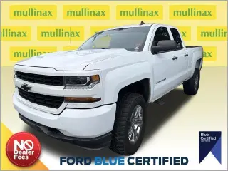 Chevrolet Silverado 1500 2018 4x2 Custom 4 puertas Cabina Doble 6.5 pies SB