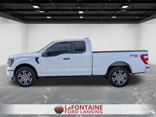 Ford F-150 2023 4x4 XL Cabina Super 4 puertas 6.5 pies SB