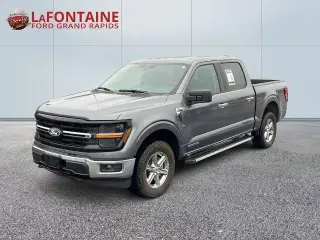 Ford F-150 2025 4x4 XLT 4 puertas SuperCrew 5.5 pies. Caja corta