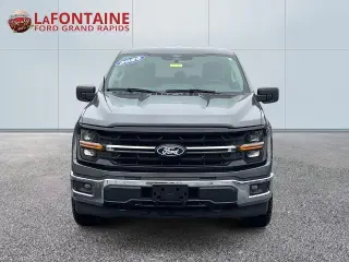 Ford F-150 2025 4x4 XLT 4 puertas SuperCrew 5.5 pies. Caja corta