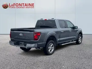 Ford F-150 2025 4x4 XLT 4 puertas SuperCrew 5.5 pies. Caja corta