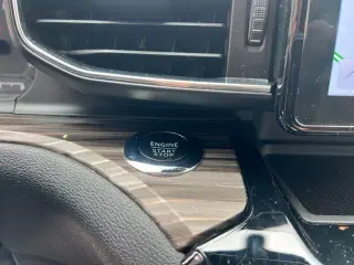 Ford Explorer 2023 AWD Limited 4 puertas SUV