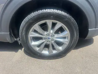 Ford Explorer 2023 AWD Limited 4 puertas SUV