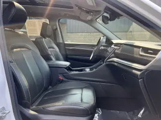 Jeep Grand Cherokee L 2023 4x4 Limited 4 puertas SUV