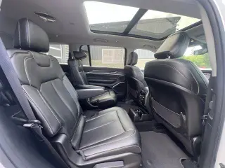 Jeep Grand Cherokee L 2023 4x4 Limited 4 puertas SUV