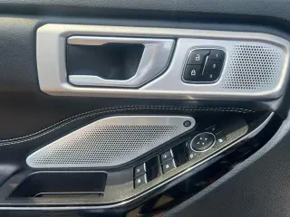Ford Explorer 2023 AWD ST 4 puertas SUV