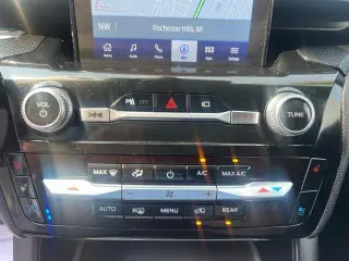 Ford Explorer 2023 AWD ST 4 puertas SUV
