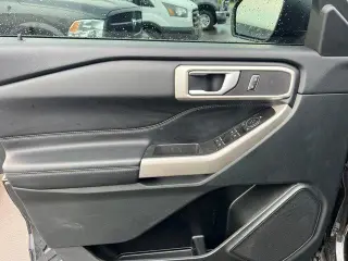 Ford Explorer 2023 AWD XLT 4 puertas SUV