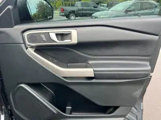 Ford Explorer 2023 AWD XLT 4 puertas SUV