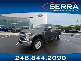Ford F-250 Super Duty 2019 4x4 XLT Cabina Crew 4 puertas 8 pies LB Pickup