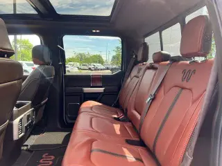 Ford F-150 2019 4x4 King Ranch 4 puertas SuperCrew 5.5 pies. SB