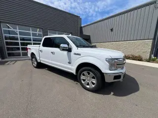 Ford F-150 2019 4x4 King Ranch 4 puertas SuperCrew 5.5 pies. SB