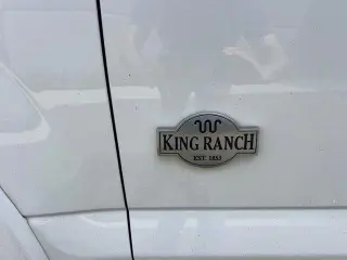 Ford F-150 2019 4x4 King Ranch 4 puertas SuperCrew 5.5 pies. SB
