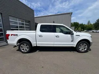 Ford F-150 2019 4x4 King Ranch 4 puertas SuperCrew 5.5 pies. SB
