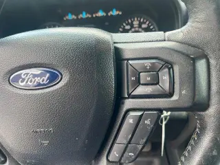 Ford F-150 2020 4x4 XLT 4 puertas SuperCrew 5.5 pies. SB