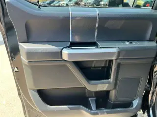 Ford F-150 2018 4x4 XLT 4 puertas SuperCrew 5.5 pies. SB