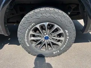 Ford F-150 2018 4x4 XLT 4 puertas SuperCrew 5.5 pies. SB