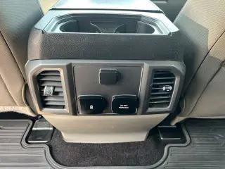 Ford F-150 2017 4x4 XLT 4 puertas SuperCrew 5.5 pies. SB