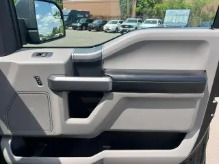 Ford F-150 2017 4x4 XLT 4 puertas SuperCrew 5.5 pies. SB