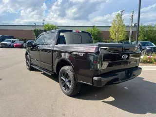 Ford F-150 2020 4x4 XLT 4 puertas SuperCrew 5.5 pies. SB