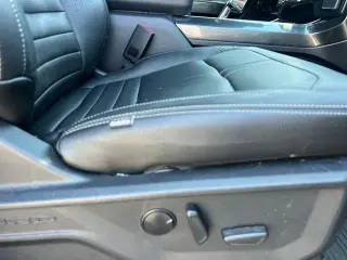 Ford F-150 2023 4x4 XLT 4 puertas SuperCrew 5.5 pies. SB