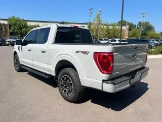 Ford F-150 2023 4x4 XLT 4 puertas SuperCrew 5.5 pies. SB