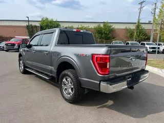 Ford F-150 2023 4x4 XLT 4 puertas SuperCrew 5.5 pies. SB
