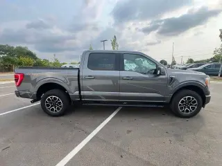 Ford F-150 2023 4x4 XLT 4 puertas SuperCrew 5.5 pies SB