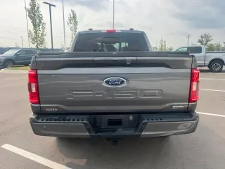 Ford F-150 2023 4x4 XLT 4 puertas SuperCrew 5.5 pies SB