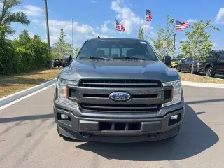 Ford F-150 2020 4x4 XLT 4 puertas SuperCrew 5.5 pies. SB