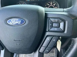 Ford F-150 2020 4x4 XLT 4 puertas SuperCrew 5.5 pies. SB