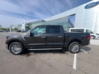Ford F-150 2024 4x4 XLT 4 puertas SuperCrew 5.5 pies. SB