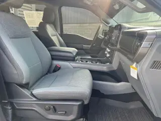 Ford F-150 2024 4x4 XLT 4 puertas SuperCrew 5.5 pies. SB