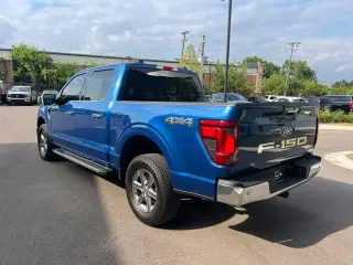 Ford F-150 2024 4x4 XLT 4 puertas SuperCrew 5.5 pies. SB