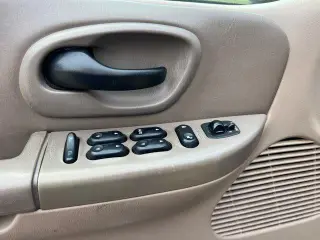 Ford F-150 2002 4 puertas SuperCrew King Ranch 4WD Styleside SB