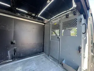 Ford Transit 2016 250 3 puertas LWB Techo Medio Furgón de Carga con Puerta Deslizante del Lado del Pasajero