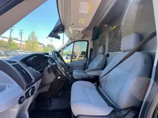 Ford Transit 2016 250 3 puertas LWB Techo Medio Furgón de Carga con Puerta Deslizante del Lado del Pasajero