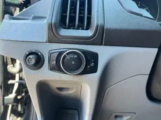 Ford Transit 2016 250 3 puertas LWB Techo Medio Furgón de Carga con Puerta Deslizante del Lado del Pasajero