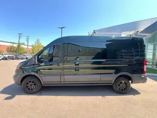 Ford Transit 2016 250 3 puertas LWB Techo Medio Furgón de Carga con Puerta Deslizante del Lado del Pasajero